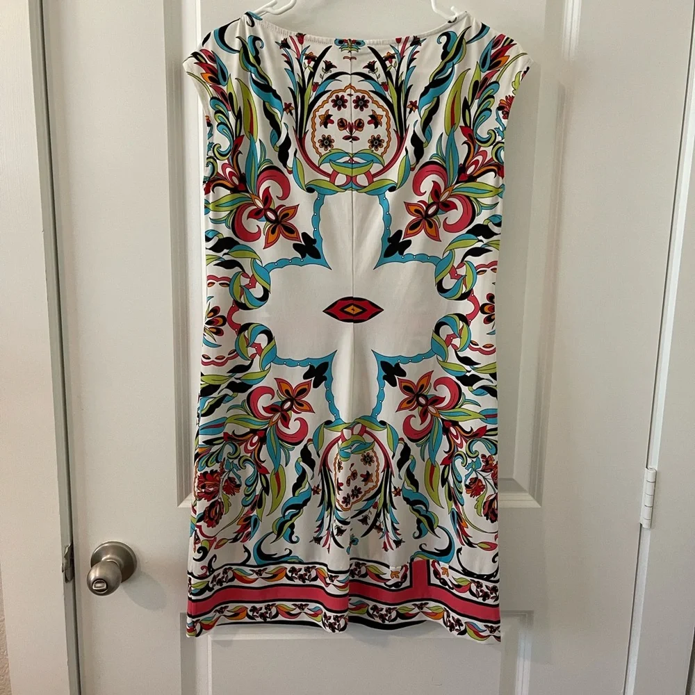 Donna Morgan mini shift dress, size 8, printed - Picture 2 of 4